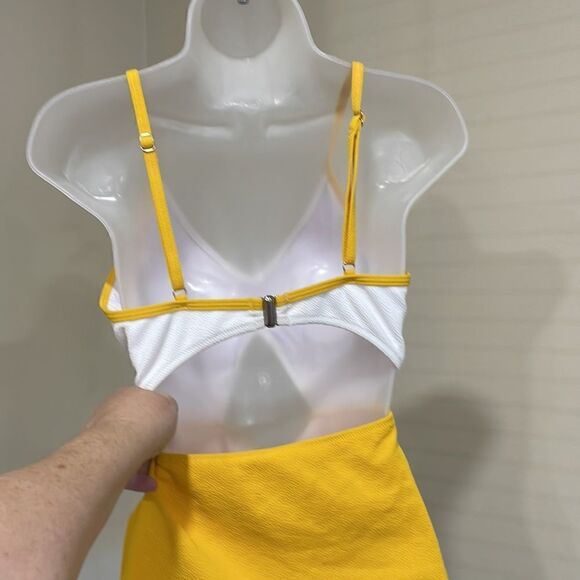 NWOT Cupshe Yellow White One Piece Swimsuit.  Size M medium 8/10 - Picture 5 of 13